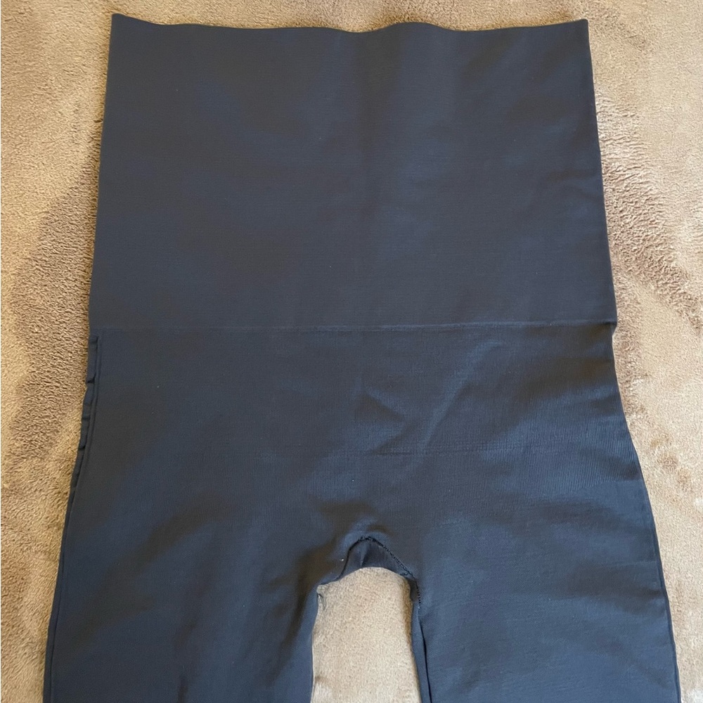 Belly Bandit Mother tucker postpartum compression leggings